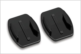 ACTIONPRO X7 Flache Klebeplatte im Lieferumfang